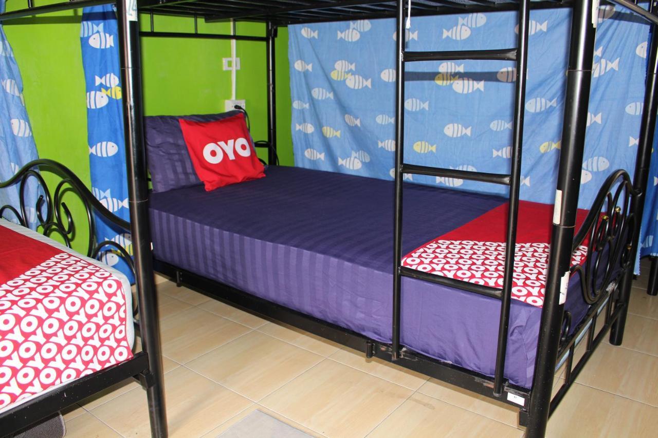 曼谷 Oyo 985 双子青年旅舍酒店 外观 照片