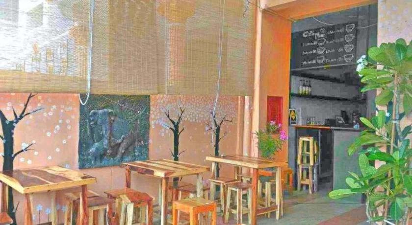 曼谷 Oyo 985 双子青年旅舍酒店 外观 照片